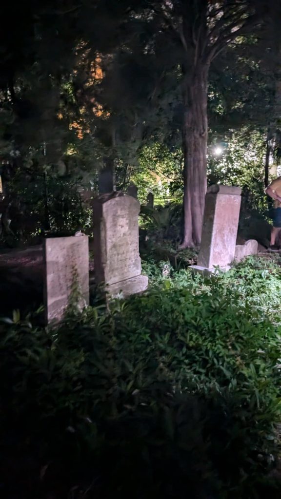 charleston graveyard