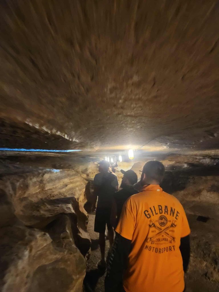 bluff dwellers cave 1