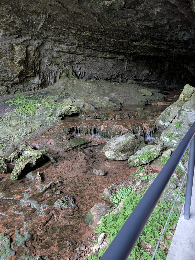 smallin cave enterance